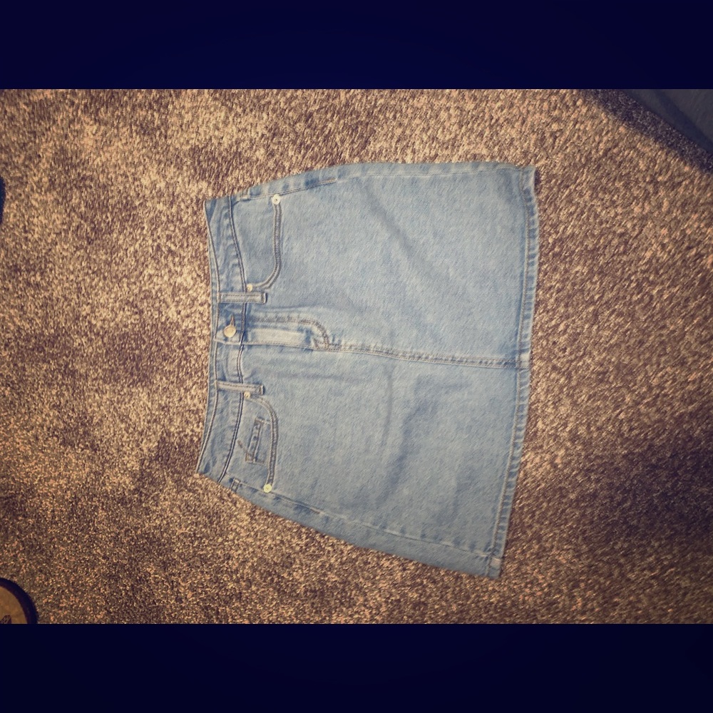 Light denim skirt